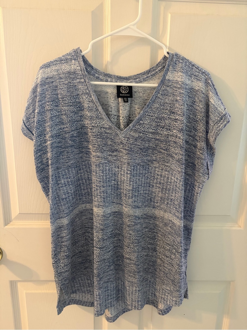 Bobeau XXL Blue White Marled V Neck Oversized Top